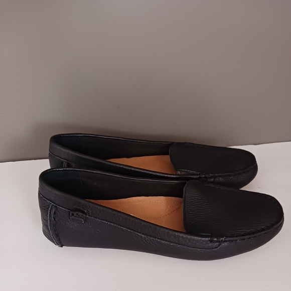 Women's UGG Flores black leather driving slip on loafers Size 8. Sn 1101572. - Picture 5 of 9